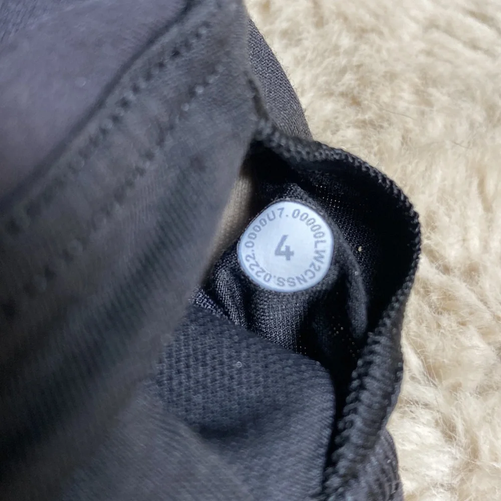 Lululemon Wunder Train Long-Line Bra Black Size 4